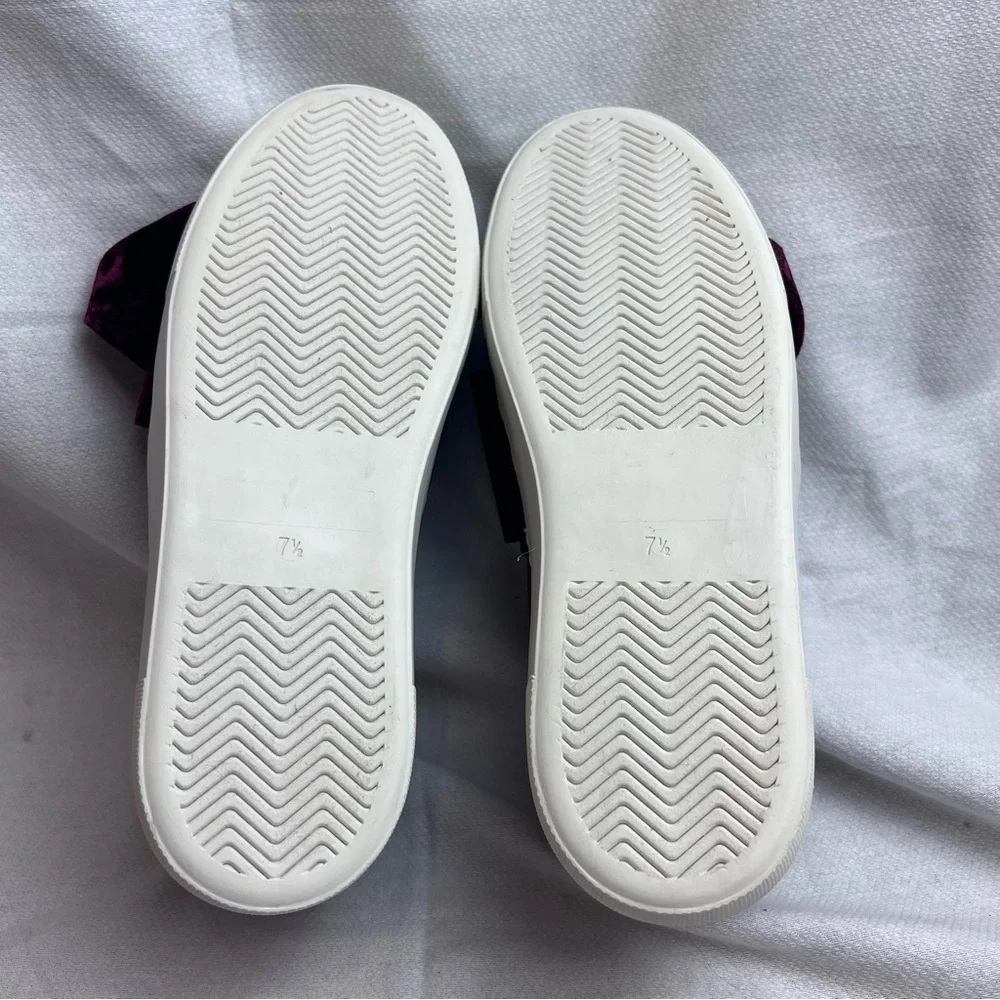 Alex and Alex Womens Babee Burgundy Velvet Slip On Sneakers Sz 7.5 - Picture 4 of 8